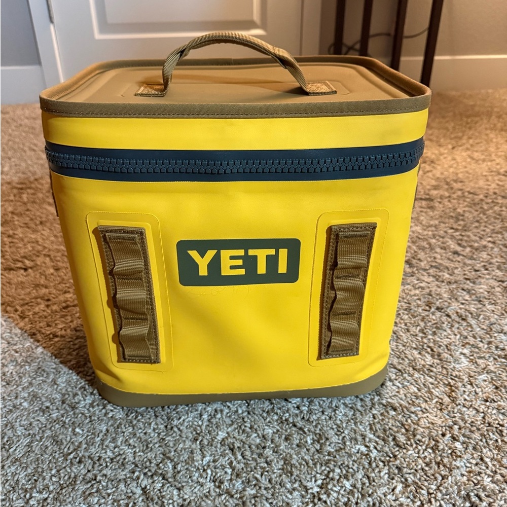 Yeti Hopper Flip 12 Apline Yellow